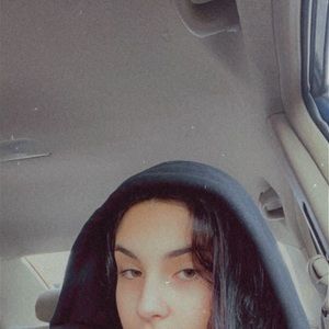 Meet your Posher, Yasmin